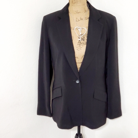 Jones New York Jackets & Blazers - Jones New York•suit•black, single button•sz.10•